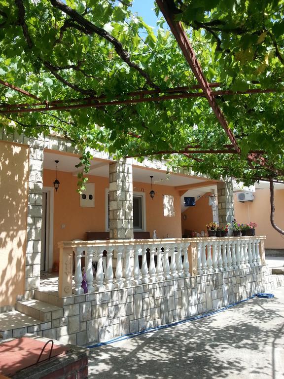 Djonovic Apartments Bar Exterior foto
